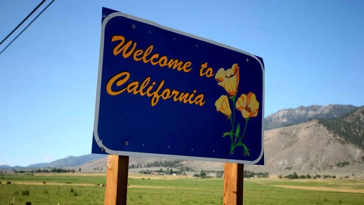 California wealth tax proposal leaves billionaires with little way out Why some billionaires are racing to leave California x2014 and why it may be too late